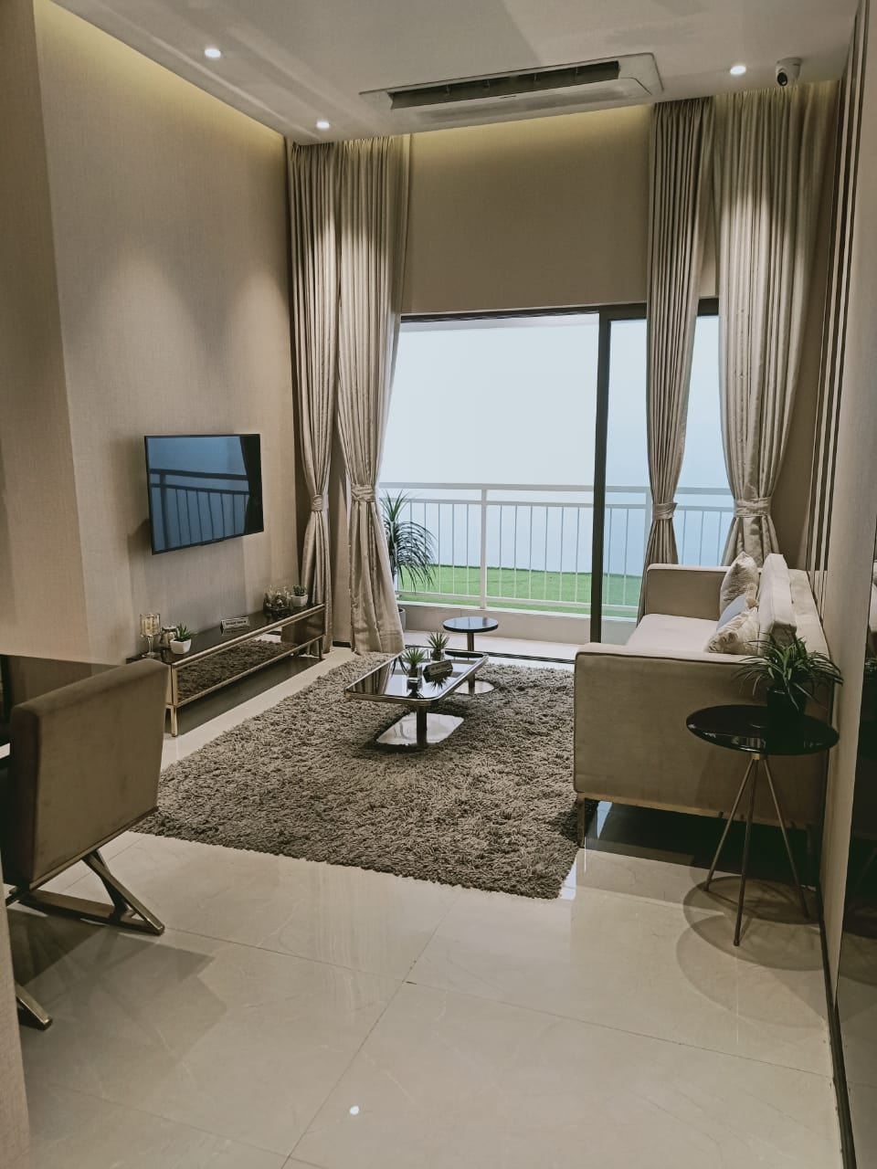 1BHK Furnished Flat in Hubtown Gardenia